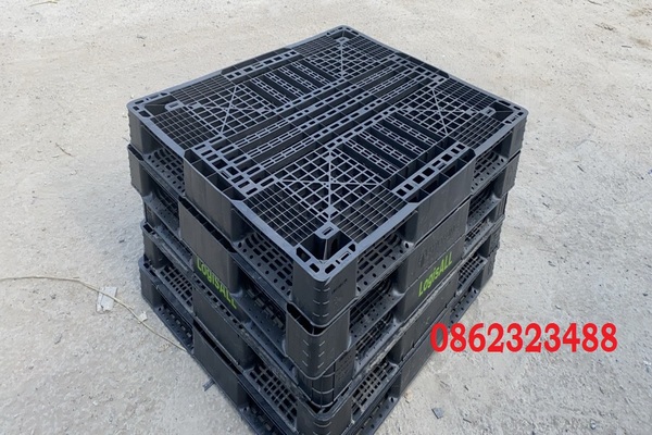 Pallet nhựa cũ - Giải pháp hoàn hảo cho chi phí vận chuyển và lưu trữ hiệu quả