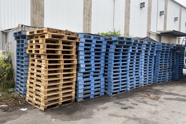 Bảo Dưỡng và Sửa Chữa Pallet: Tiết Kiệm Chi Phí Cho Doanh Nghiệp